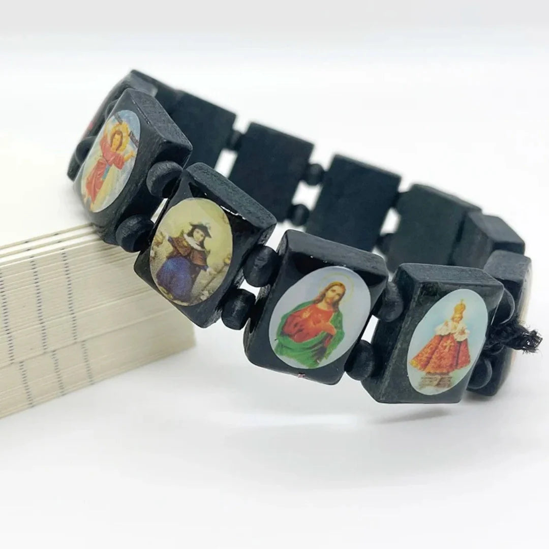 Pulseira de Madeira Devoção e Nostalgia